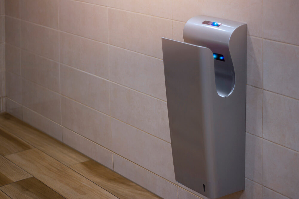 Cómo los secadores de manos eléctricos ayudan a mejorar la higiene de un restaurante